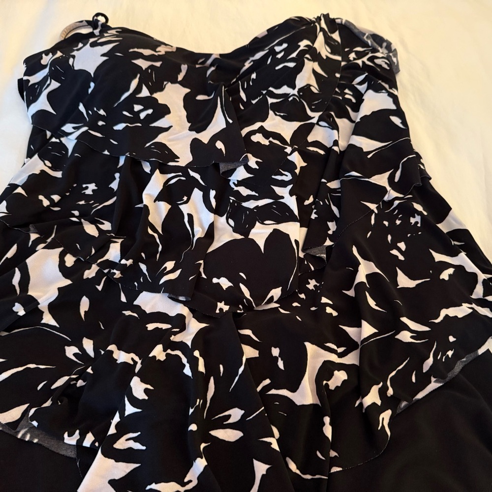 Miraclesuit Black and White Floral Two Piece Swimsuit
